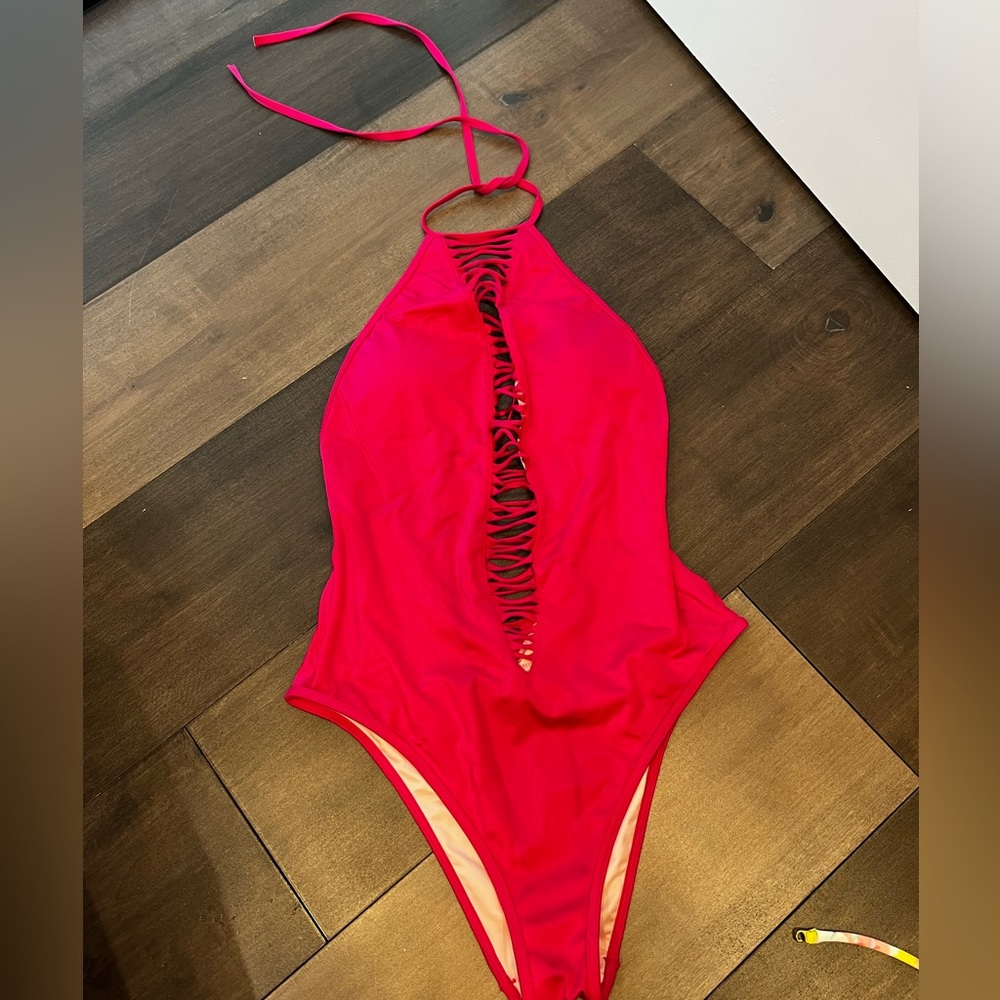 One piece bathing suit